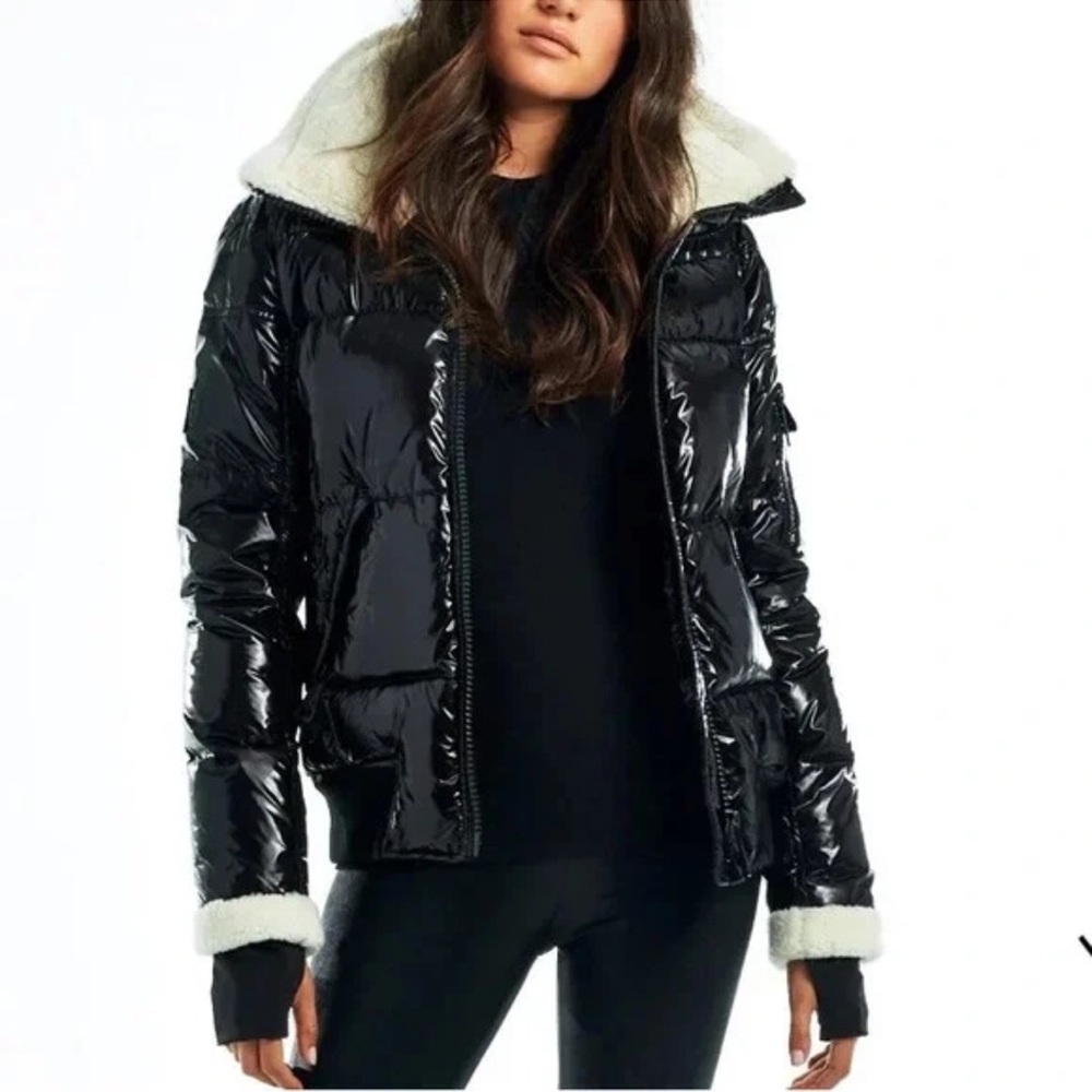 New SAM. Nikki Quilted Down Puffer Lamb Shearling Trim Glossy Black Coat Size S